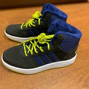 Adidas Hoops 2.0 Mid Kids Basketball Shoes